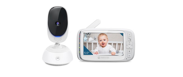 un caméra et un vidéo babyphone